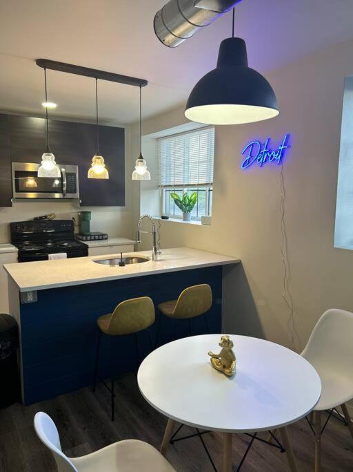 Modern Loft!/Free Parking/Long Stay Friendly! Detroit Eksteriør bilde