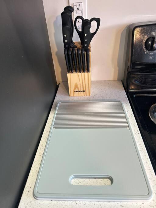 Modern Loft!/Free Parking/Long Stay Friendly! Detroit Eksteriør bilde